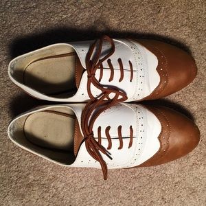Oxford Shoes- Women’s size 7